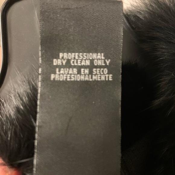 Xoxo black top with rabbit fur - Picture 5 of 5